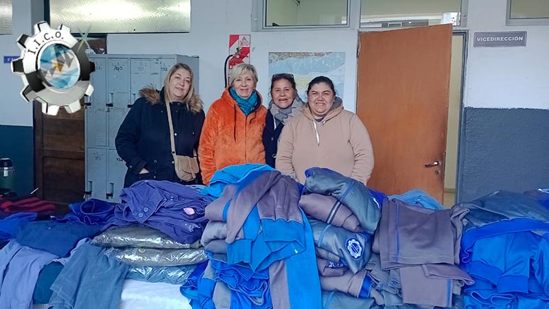 Feria de Uniformes - Unión de Padres